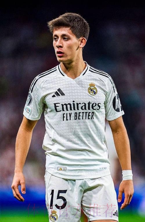 罗马诺:居莱尔无意1月离开皇马 他完全专注于球队